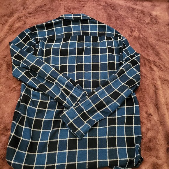American Eagle Flannel Shirt - Picture 2 of 3